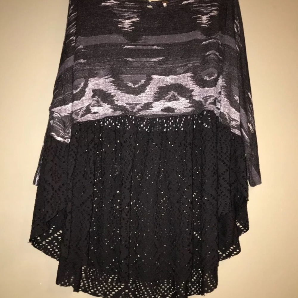 Free People Oversized Lace Bottom Shirt S